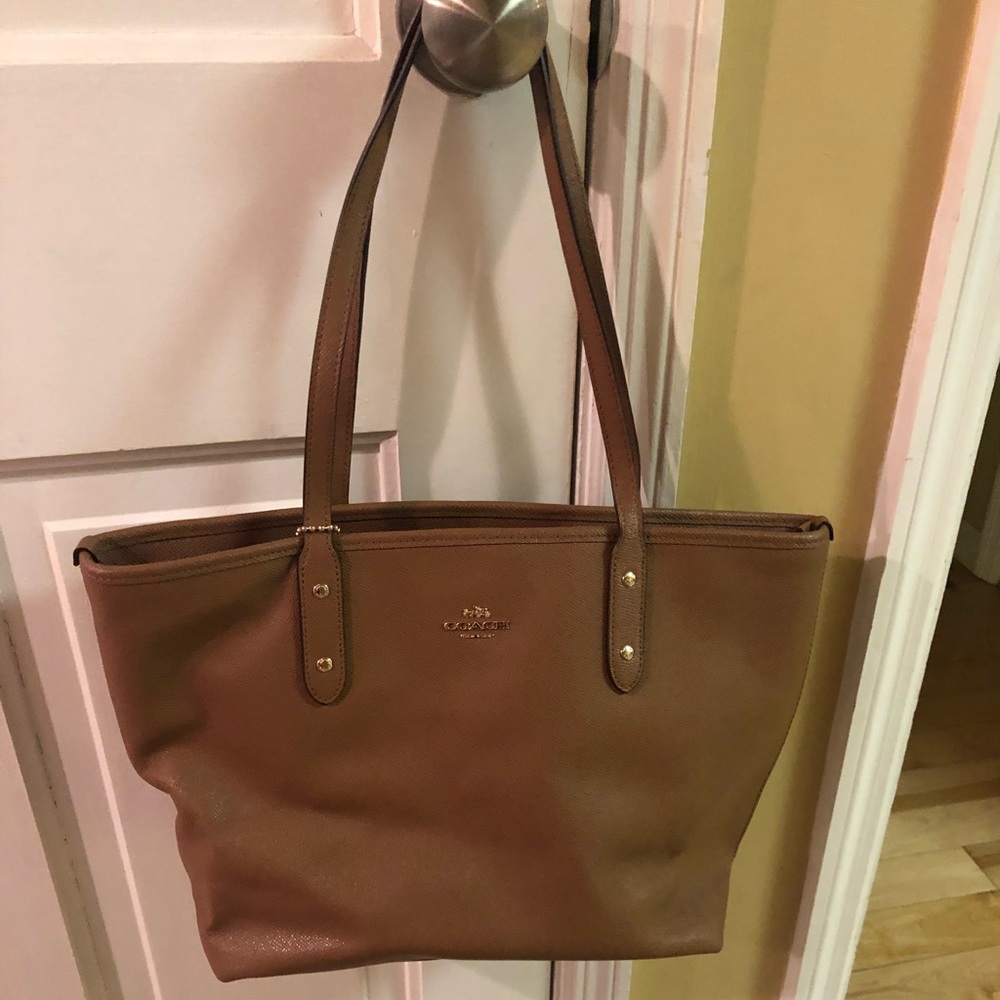 Coach City Zip Tote - Picture 1 of 8